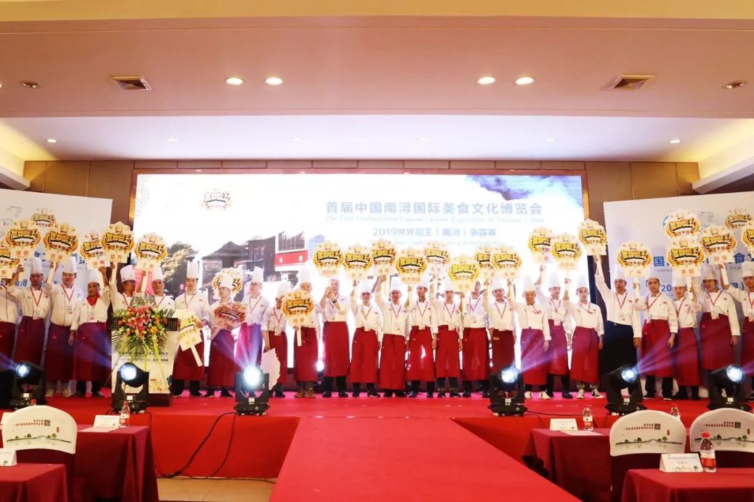 亚洲足球精英齐聚首尔，备战国际盛宴