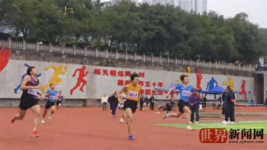 田径冠军出击多面，金牌接连收获
